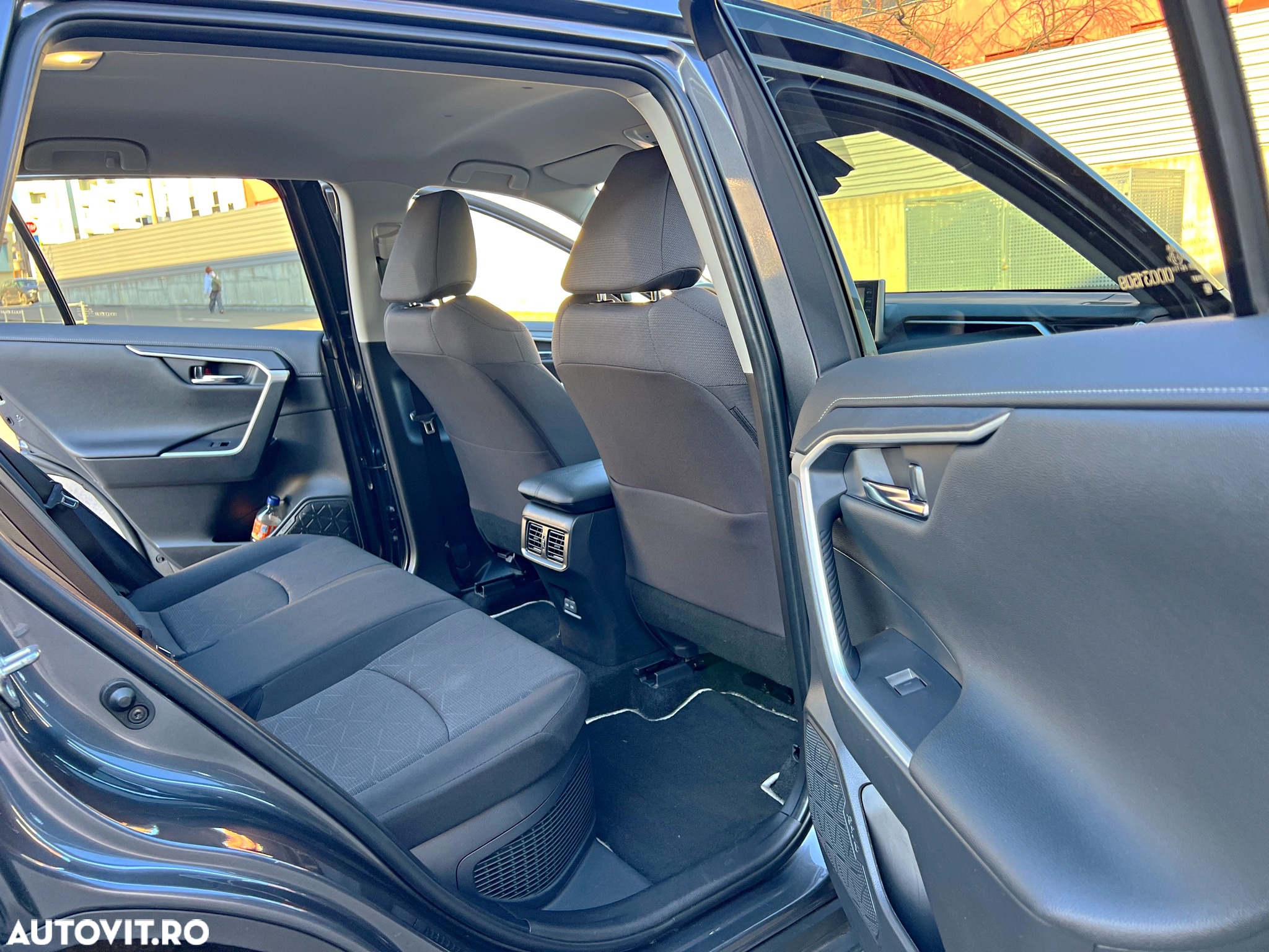 Toyota RAV4 2.5 4x2 Hybrid Business Edition - 7