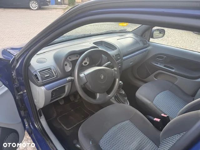 Renault Thalia 1.2 16V Alize - 7