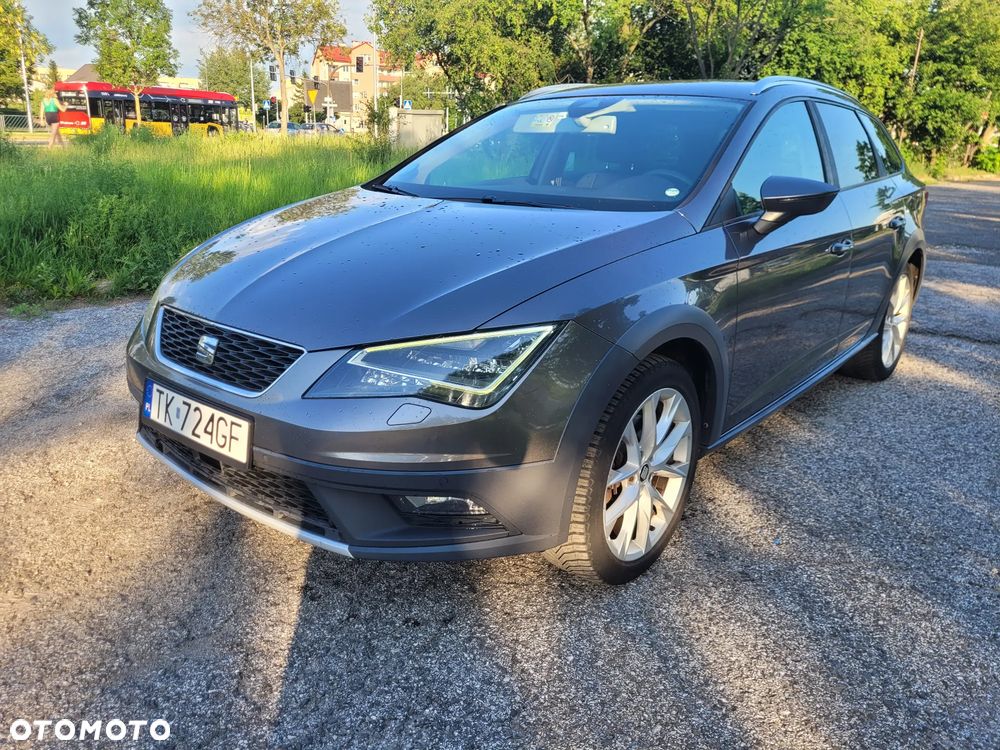 Seat Leon 2.0 TDI DPF Start&Stop DSG XCELLENCE - 1