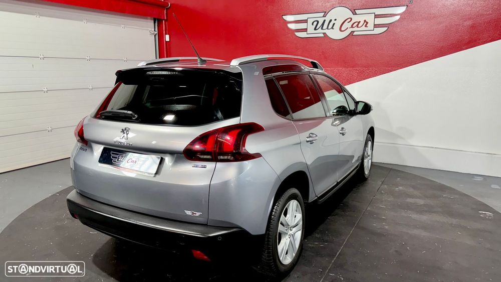 Peugeot 2008 1.2 PureTech Style - 51