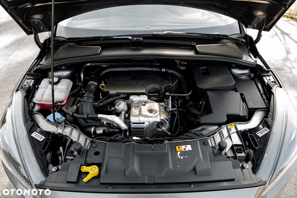 Ford Focus 1.0 EcoBoost Trend - 40