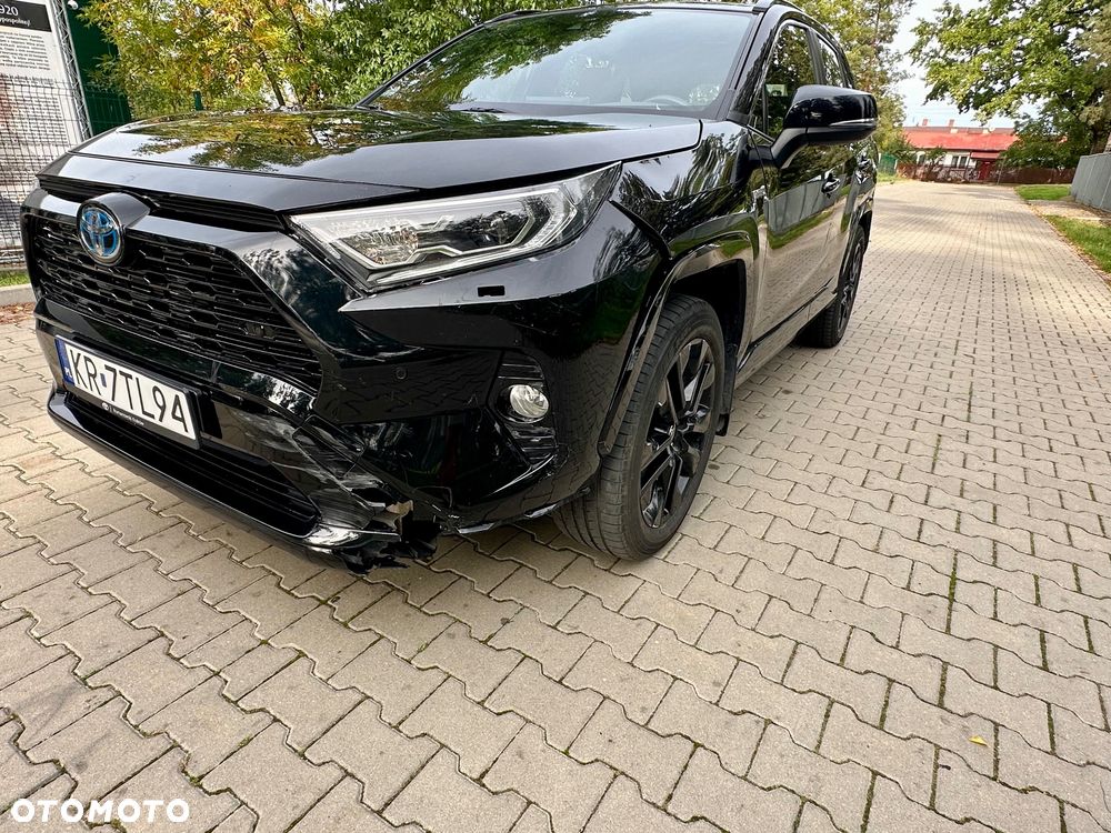 Toyota RAV4 2.5 Hybrid Black Edition by JBL 4x4 - 8