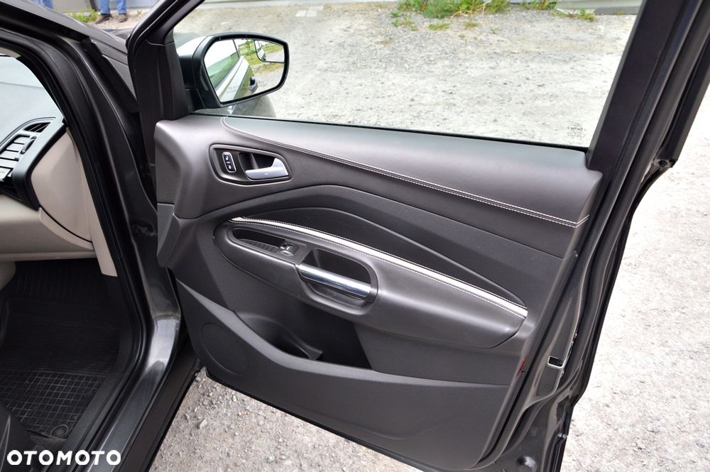 Ford Escape 1.6 EcoBoost AWD SEL - 11