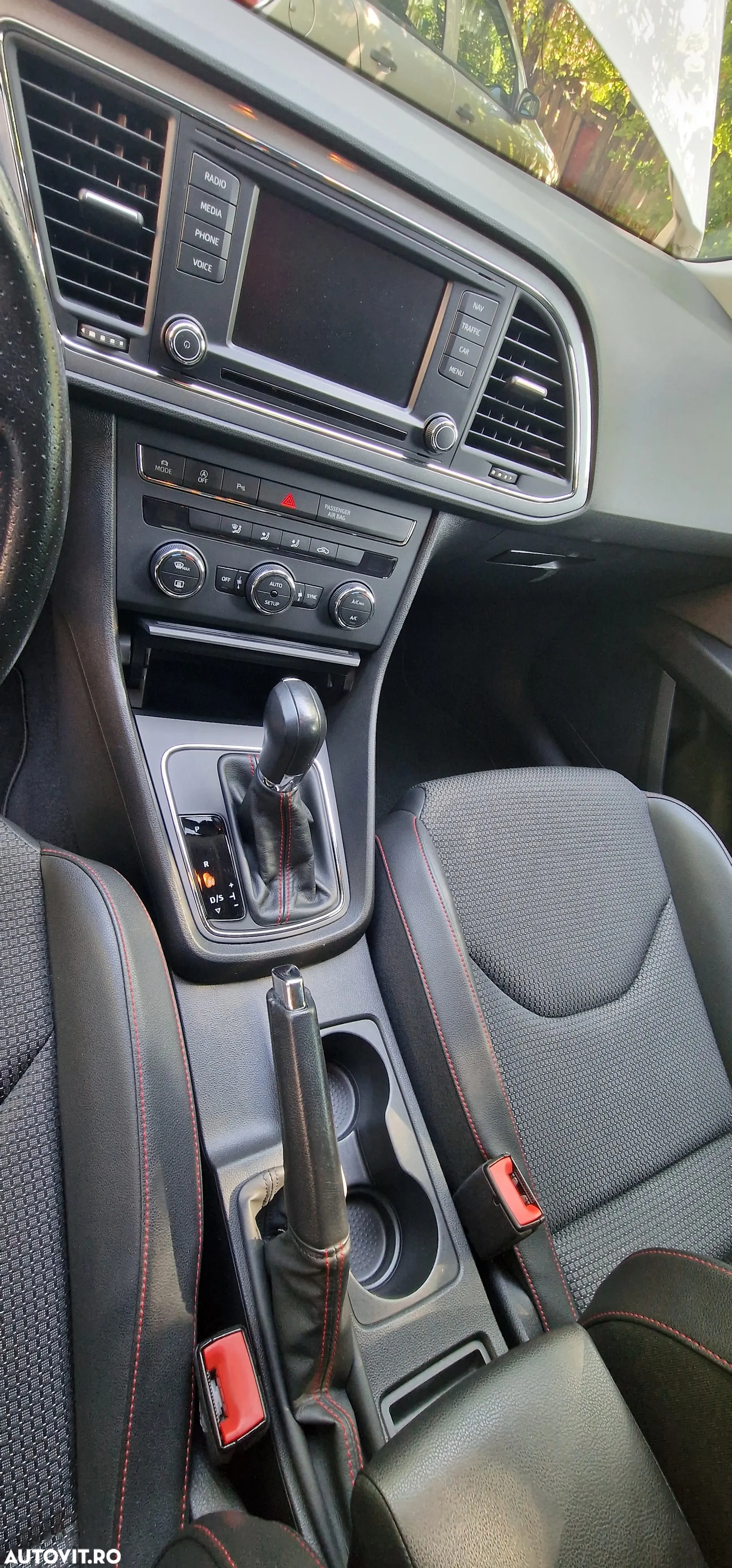 Seat Leon 2.0 TDI DPF DSG FR - 31