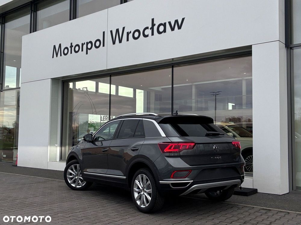 Volkswagen T-Roc - 8