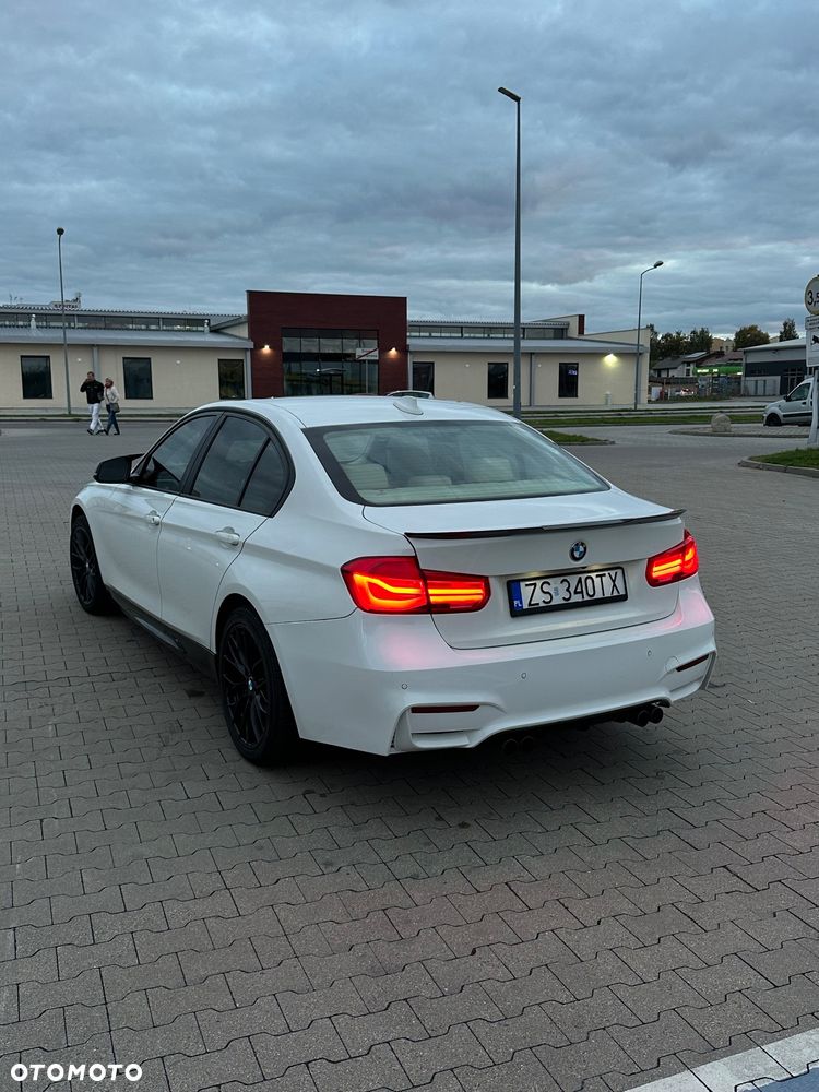 BMW Seria 3 - 12