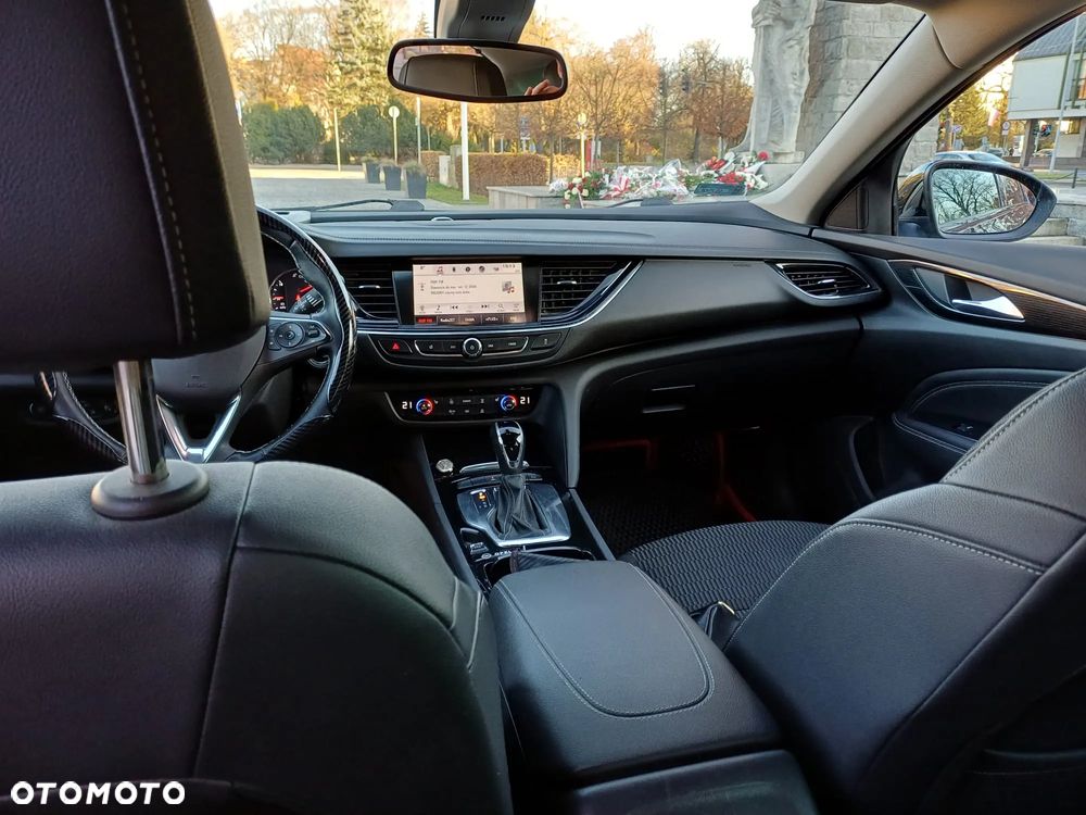 Opel Insignia 2.0 CDTI Innovation S&S - 9