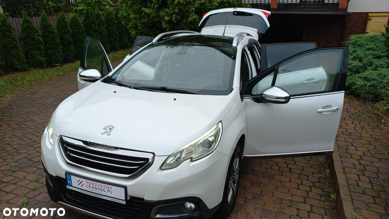 Peugeot 2008 1.6 e-HDi Allure S&S - 34