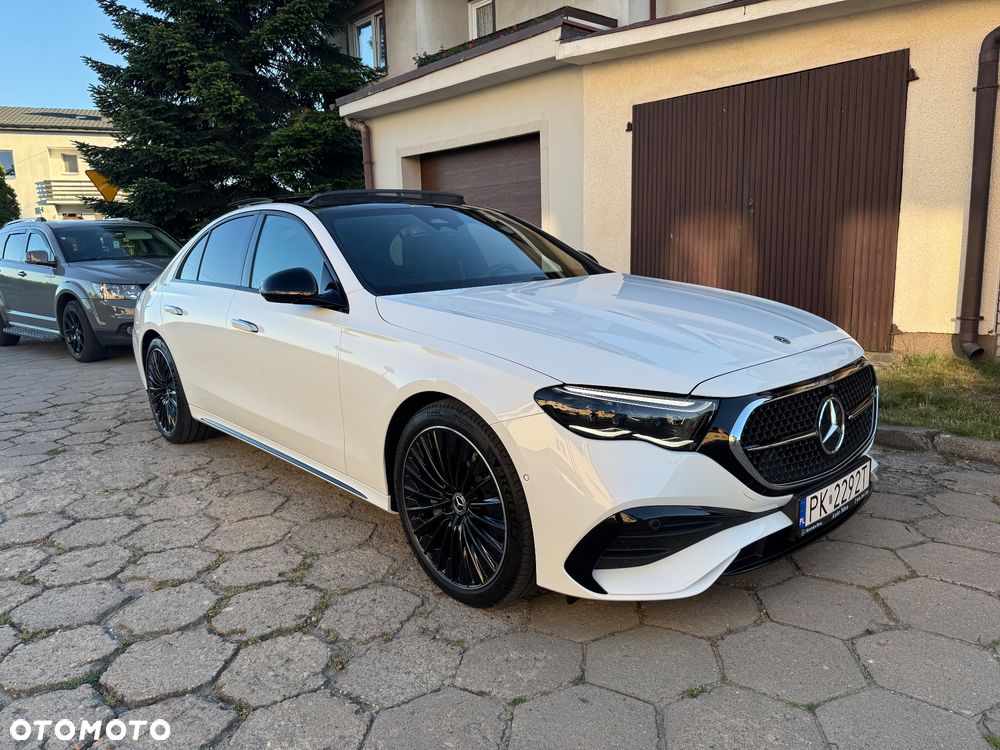Mercedes-Benz Klasa E 220 d mHEV 4-Matic AMG 9G-Tronic - 11