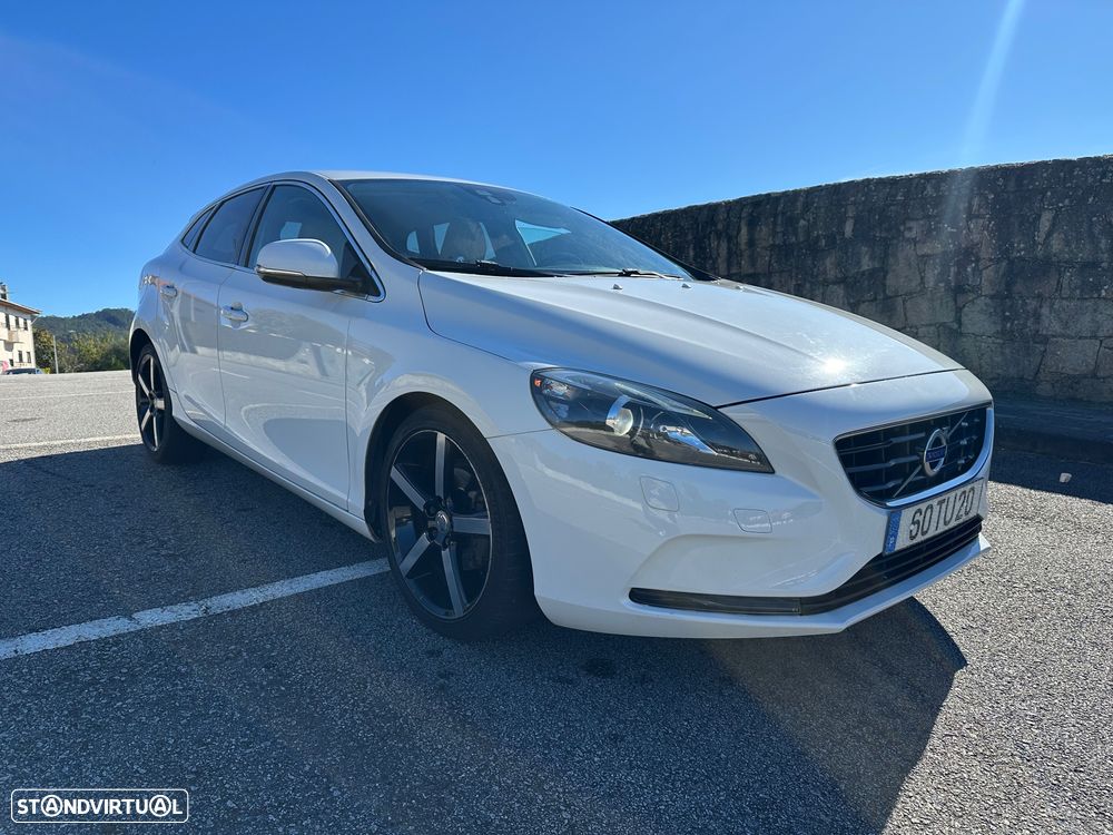 Volvo V40 D2 Momentum - 5