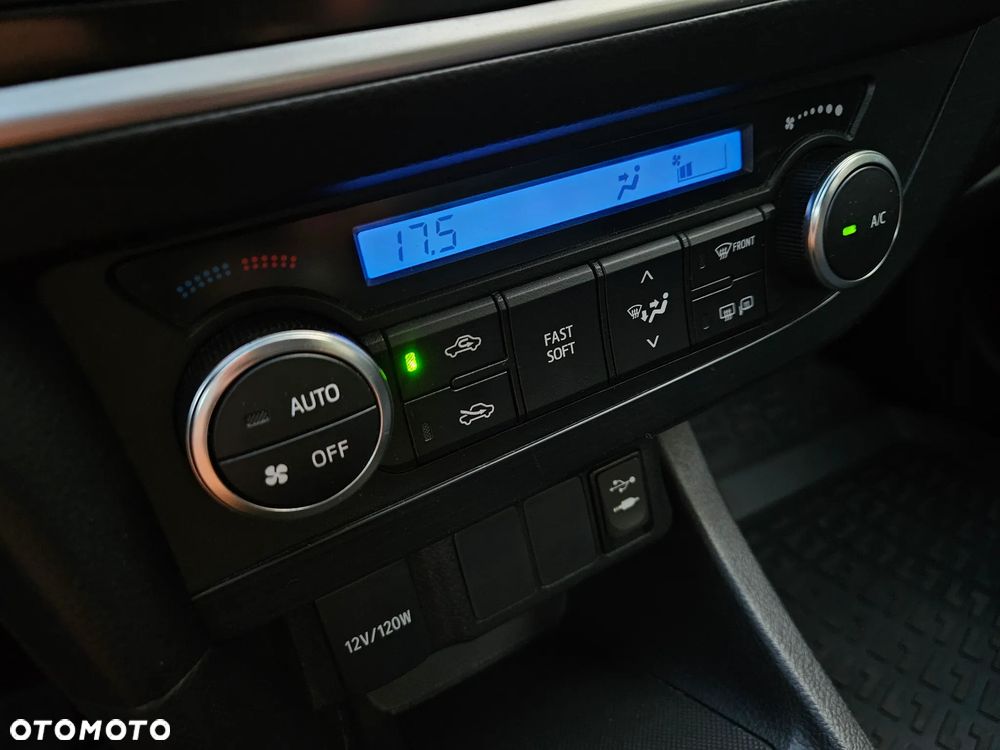 Toyota Auris 1.33 VVT-i - 28
