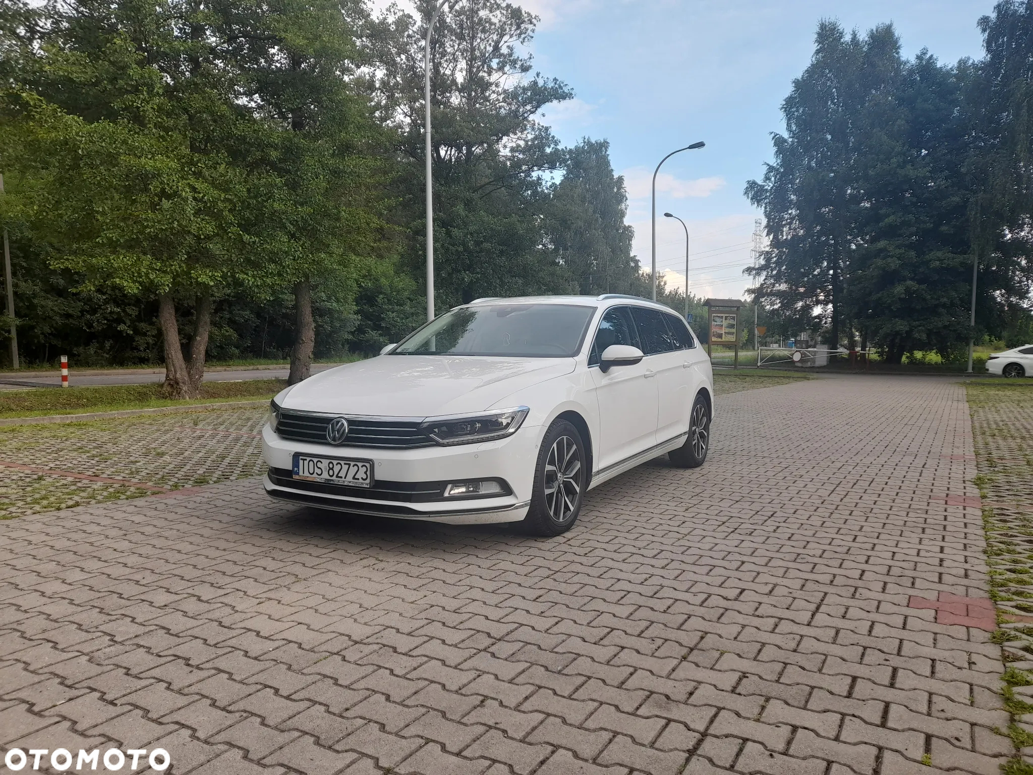 Volkswagen Passat 2.0 TDI BMT 4Mot Highline DSG - 2