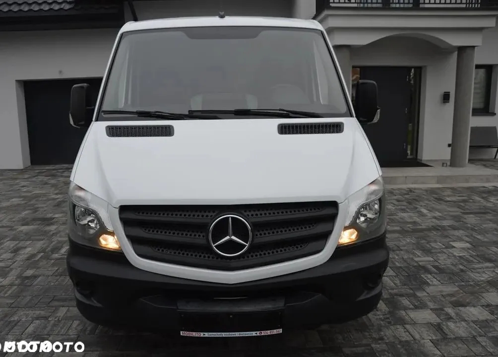 Mercedes-Benz Sprinter - 8