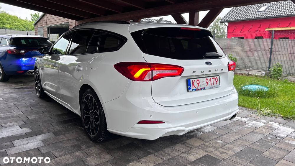 Ford Focus 1.5 EcoBoost ST-Line - 8