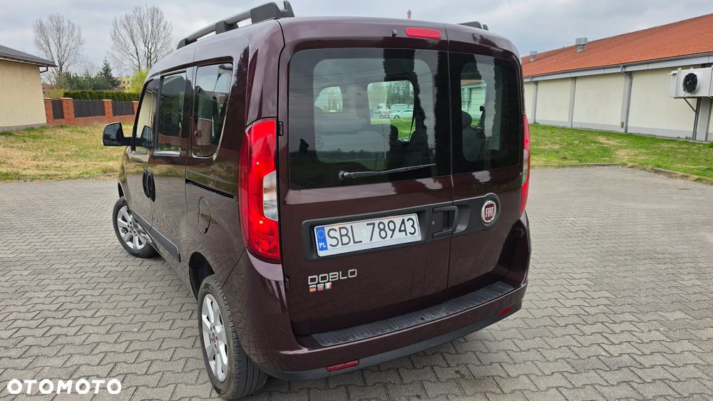 Fiat Doblo 1.4 T-Jet 16V Lounge - 21