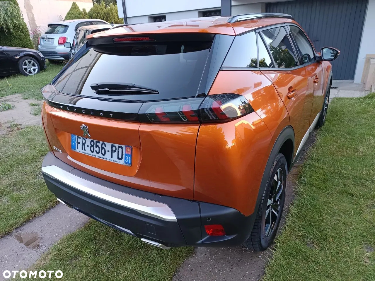 Peugeot 2008 PureTech 130 EAT8 Allure - 9