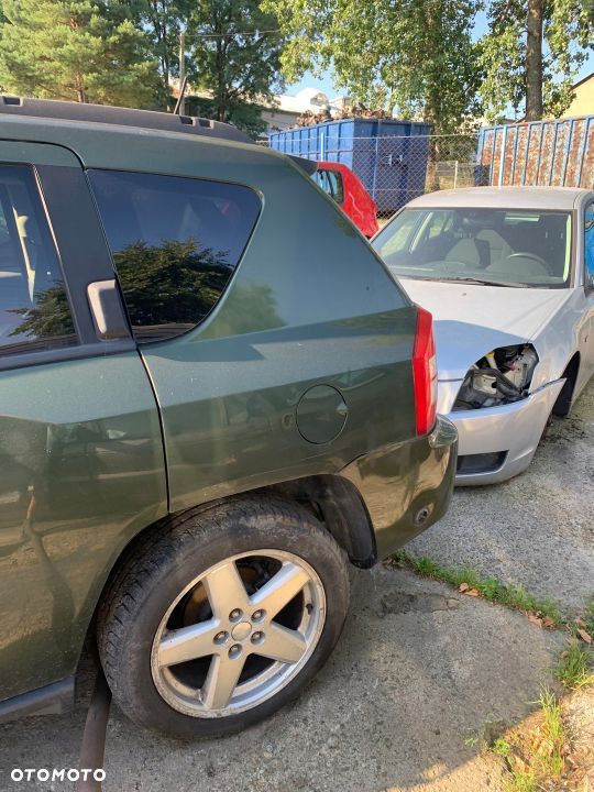 Jeep Compass I błotnik ćwiartka lewy tył - 1