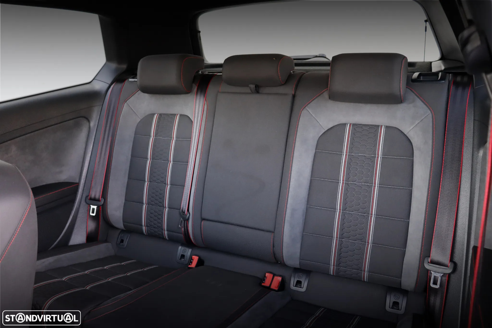 VW Golf GTI Clubsport DSG - 38