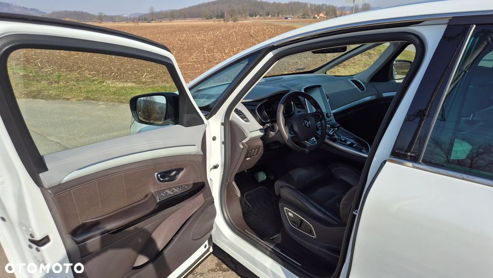 Renault Espace 1.6 TCE Initiale Paris EDC - 9