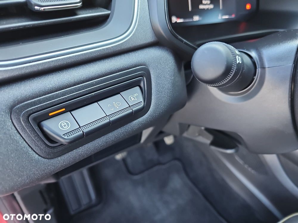 Renault Captur 1.3 TCe mHEV Techno - 20