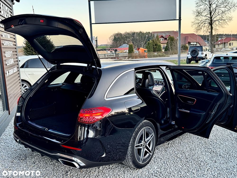 Mercedes-Benz Klasa C 180 9G-TRONIC AMG Line - 11