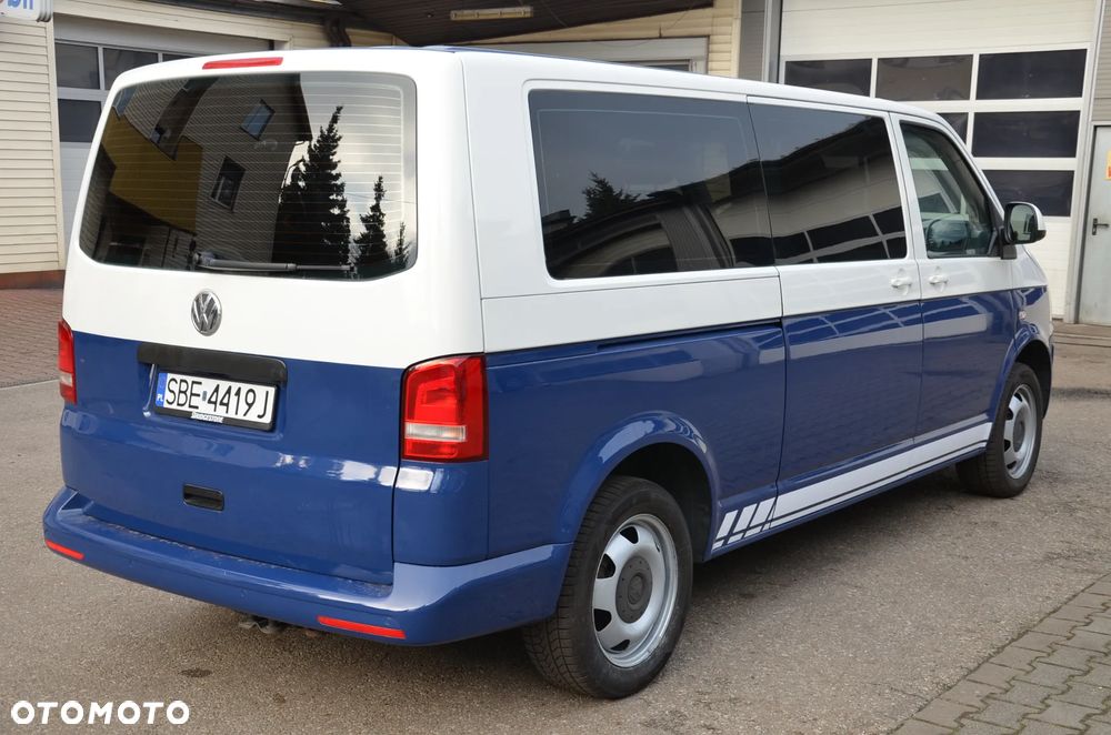 Volkswagen Caravelle - 3
