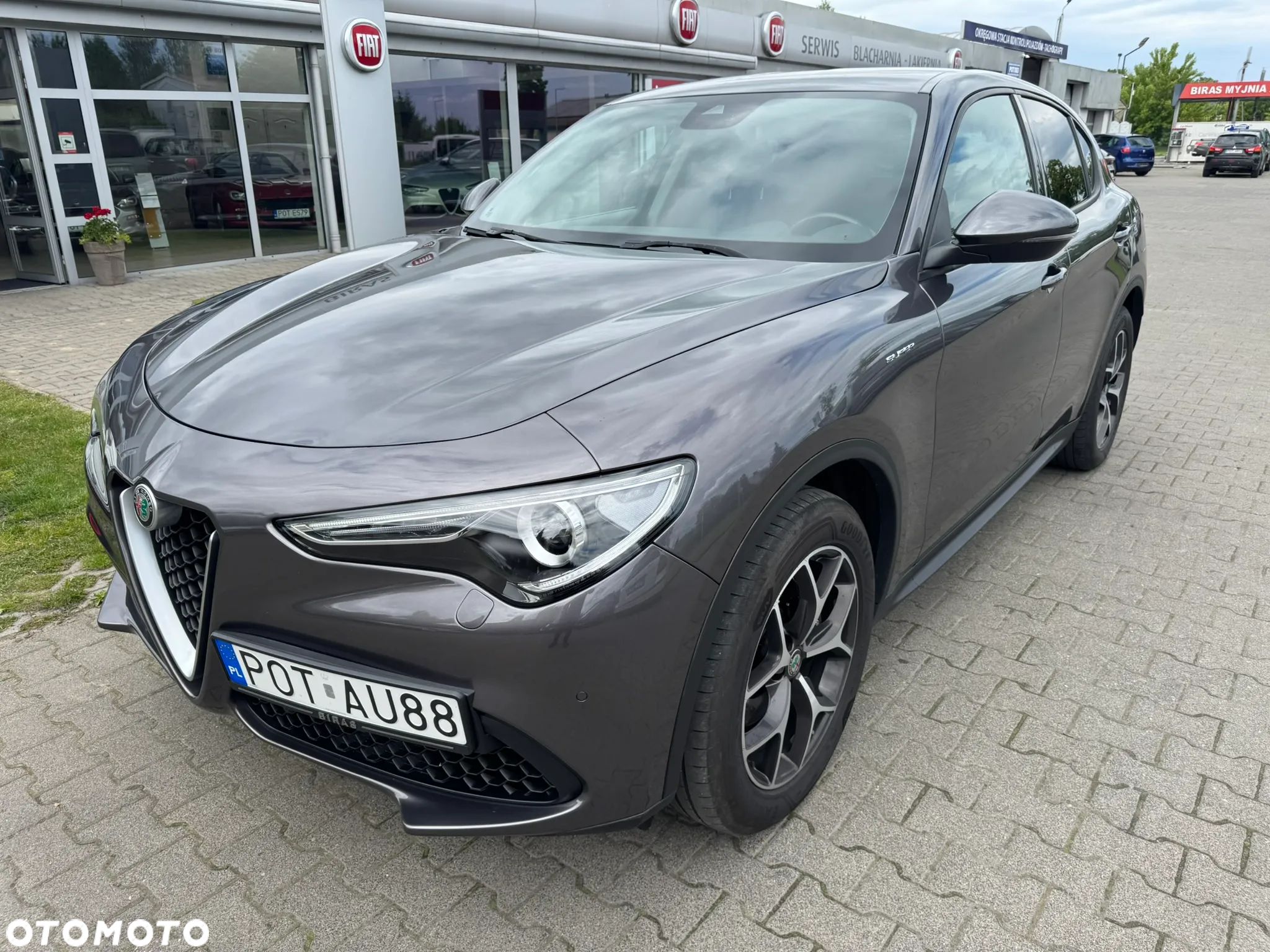 Alfa Romeo Stelvio 2.0 Turbo 16V AT8-Q4 Sprint - 1