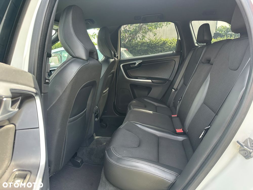 Volvo XC 60 - 28