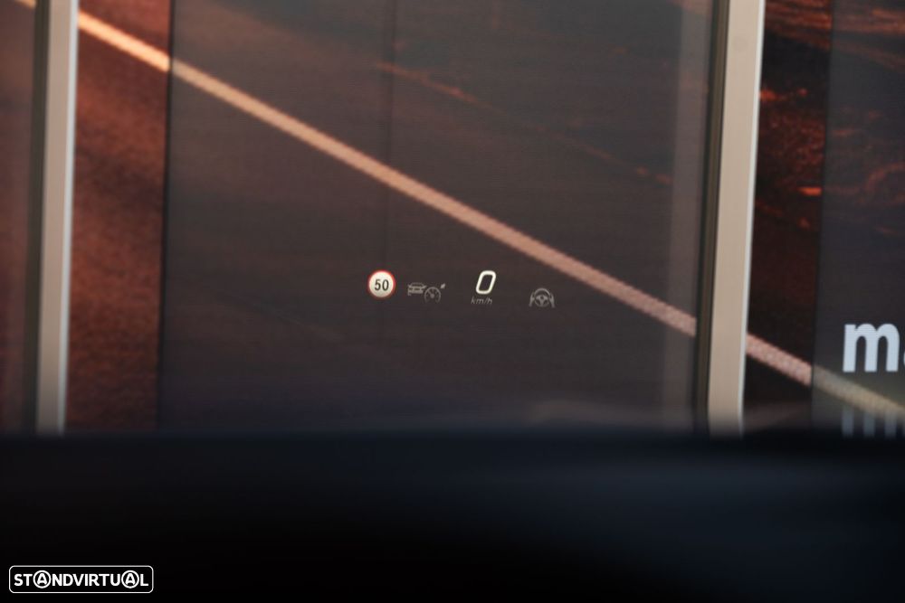 Mercedes-Benz C 300 e T 9G-TRONIC AMG Line - 23