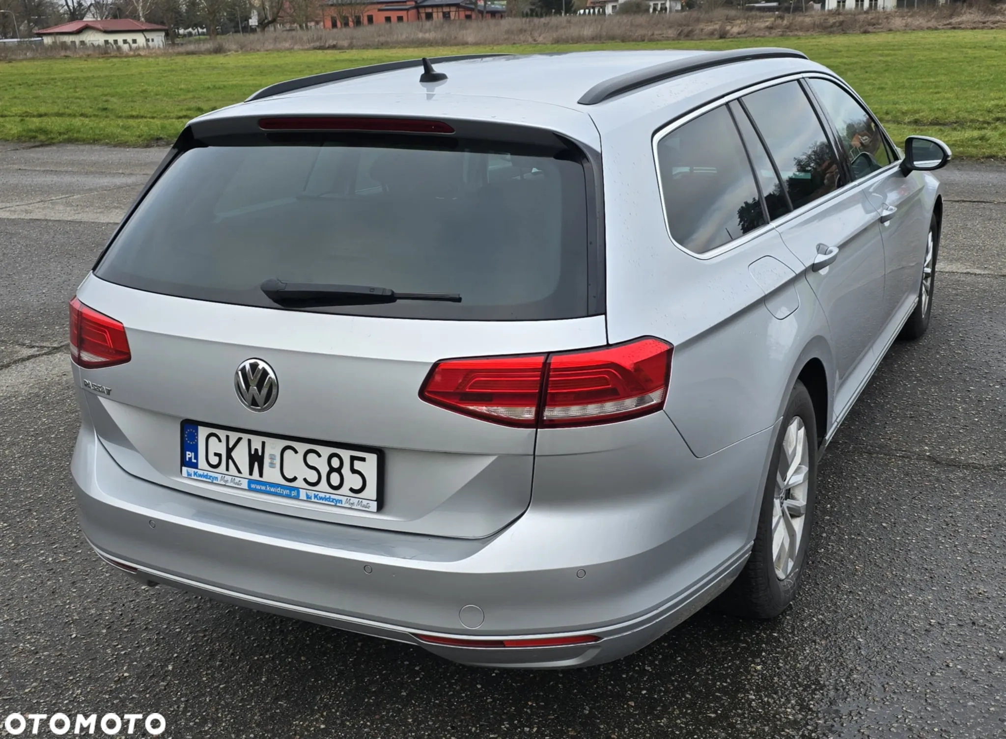 Volkswagen Passat 2.0 TDI BMT Comfortline DSG - 3