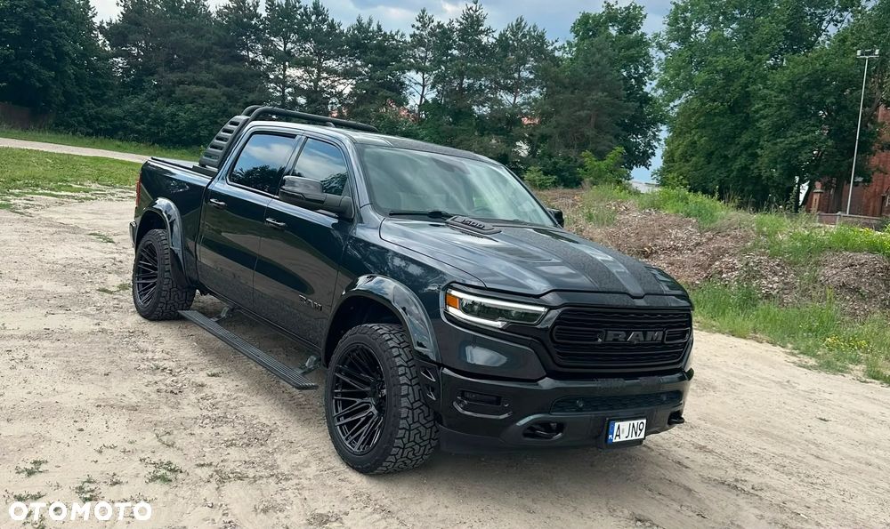 Dodge RAM - 8