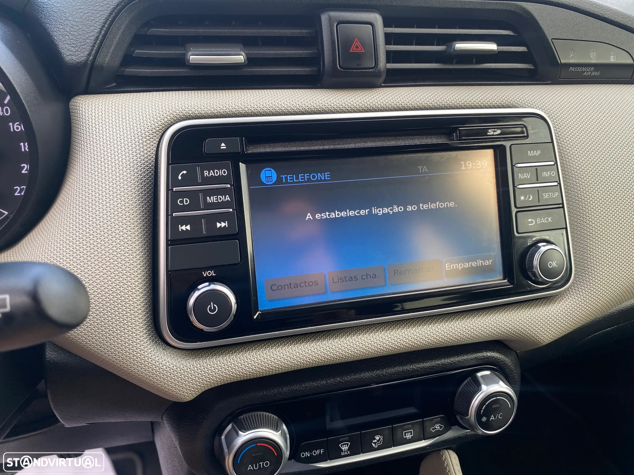 Nissan Micra 0.9 IG-T N-Connecta Urban S/S - 22
