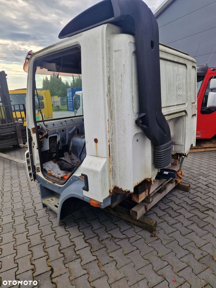 Kabina Dzienna Krótka DAF CF / GINAF / Szkielet Goła KT F230 Euro 3 / 4 / 5 - 4