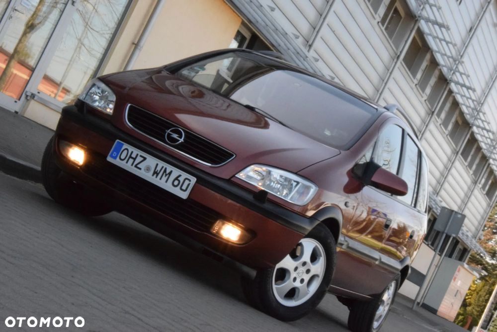 Opel Zafira 1.8 16V Elegance - 32