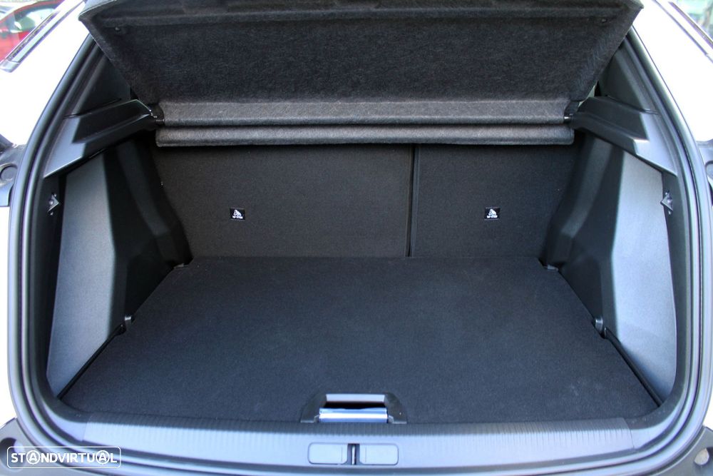 Peugeot 2008 PureTech 100 Stop&Start Allure - 32