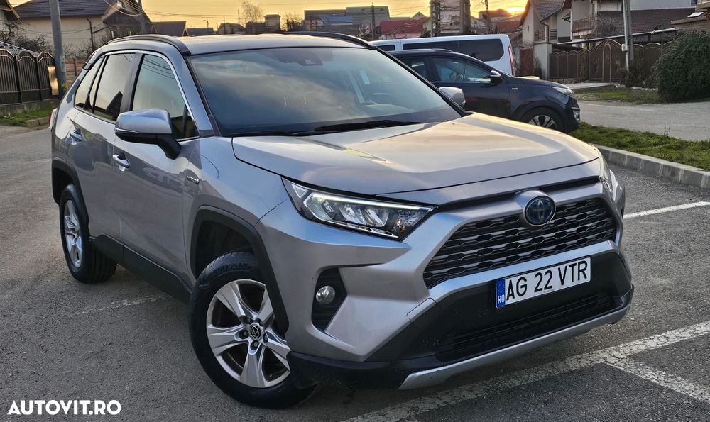Toyota RAV4 - 25