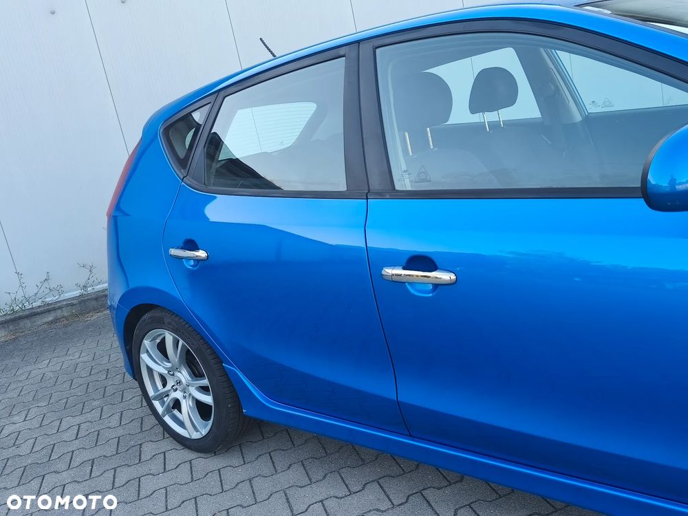 Hyundai i30 1.4 Blue Comfort - 15