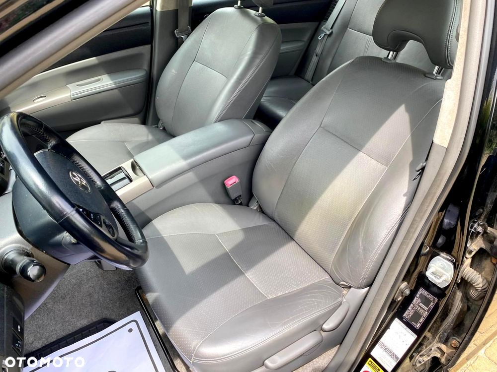 Toyota Prius 1.5 VVT-i Sol - 24