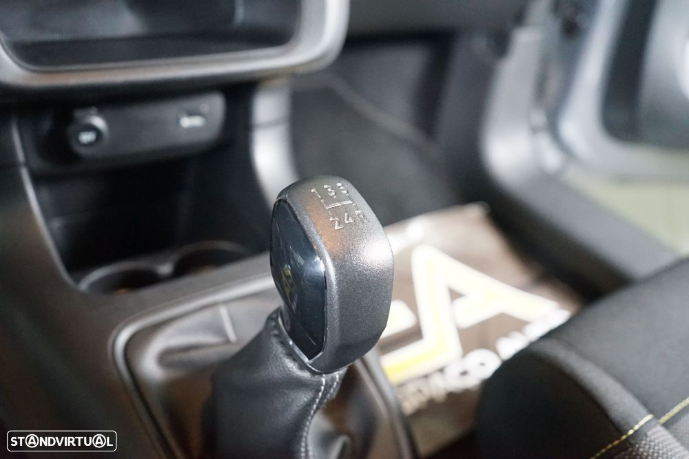Citroën C3 1.2 PureTech Plus - 29