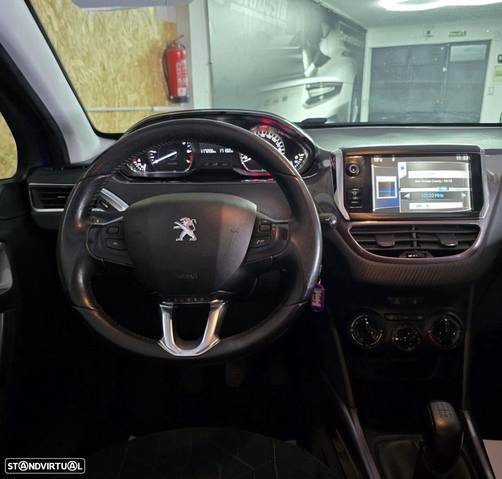 Peugeot 2008 1.2 VTi Active - 6