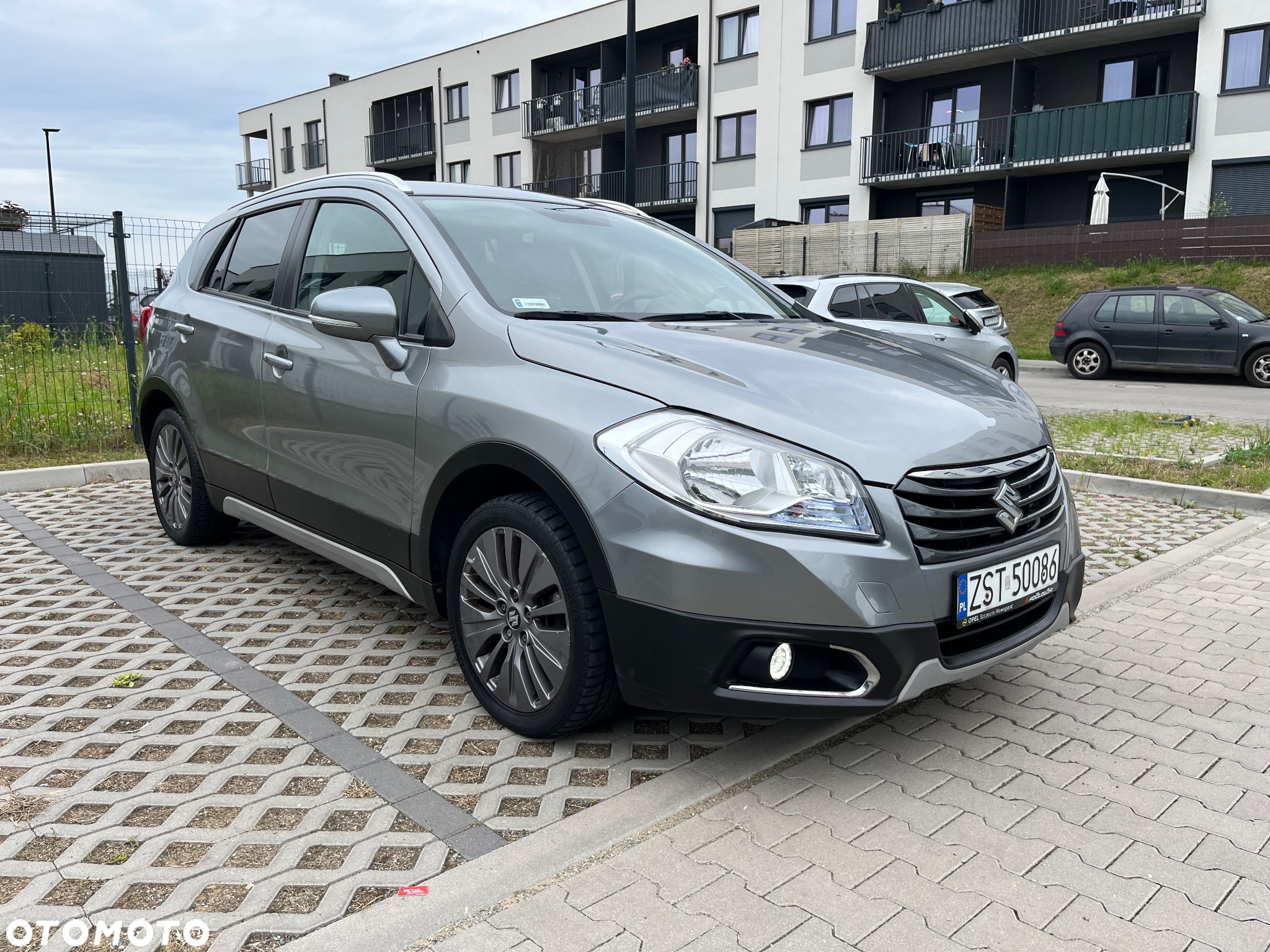 Suzuki SX4 1.6 Premium - 26