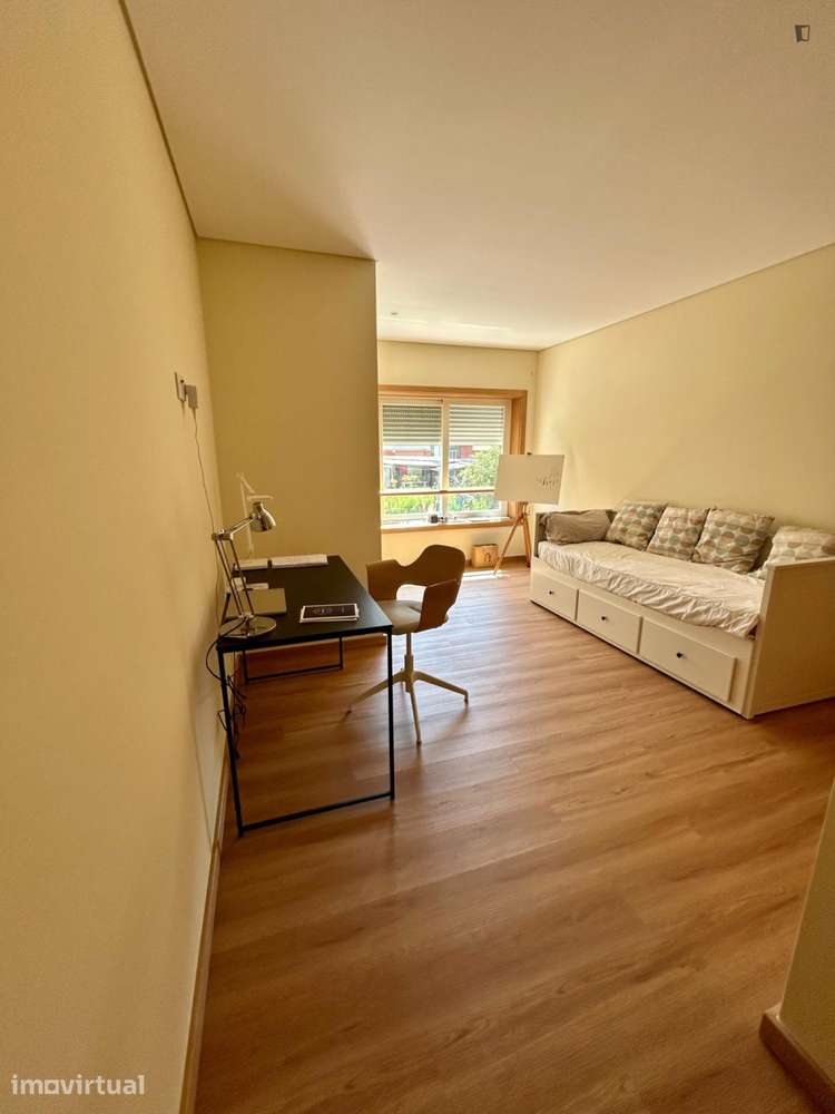 Quarto - localizado em Arcozelo perto do Porto Porto - Grande imagem: 2/13