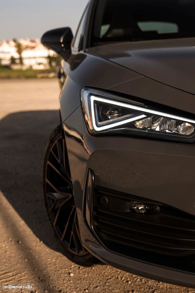 Cupra Leon ST 1.4 e-Hybrid VZ DSG - 11