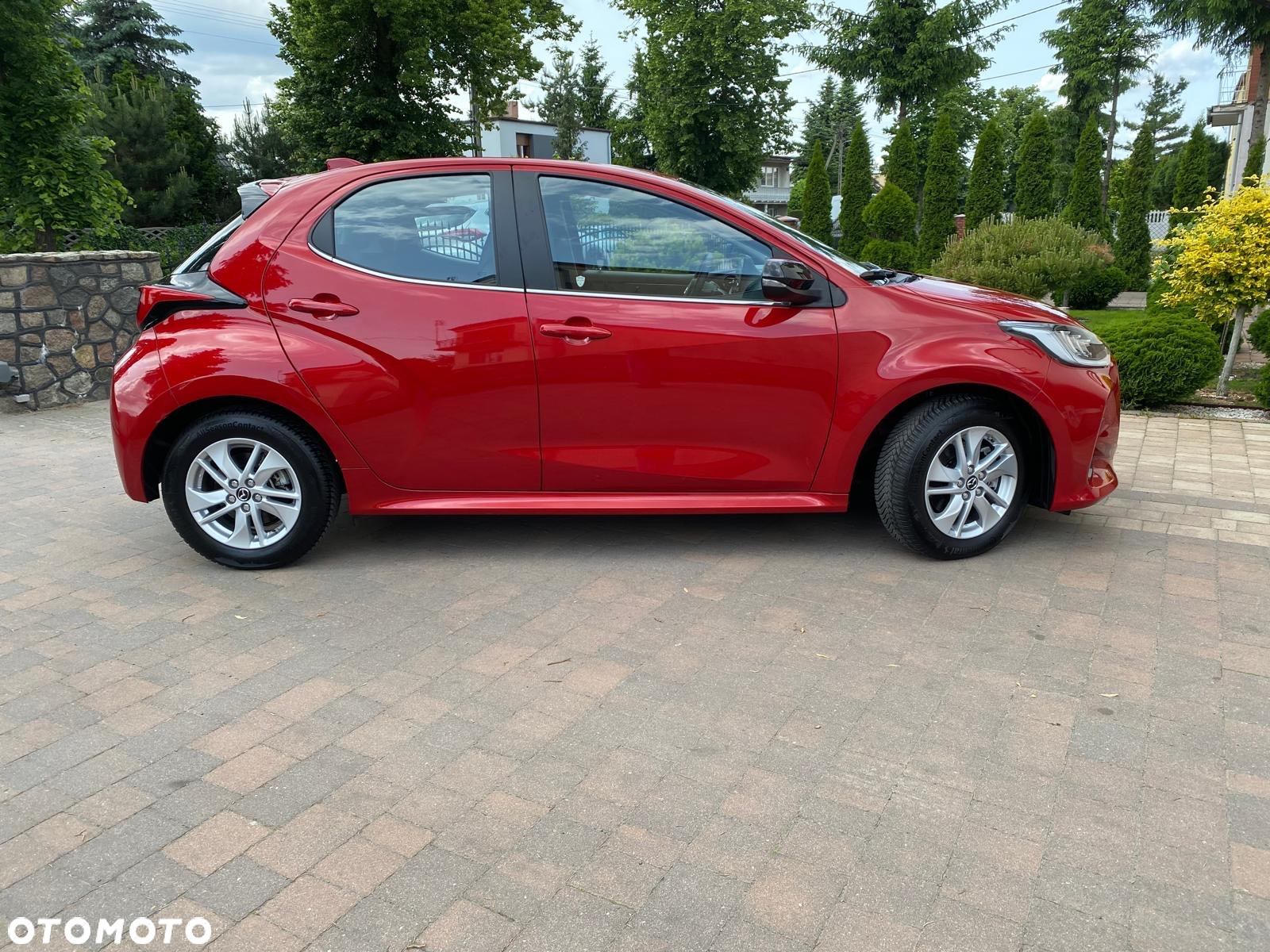 Mazda 2 - 3