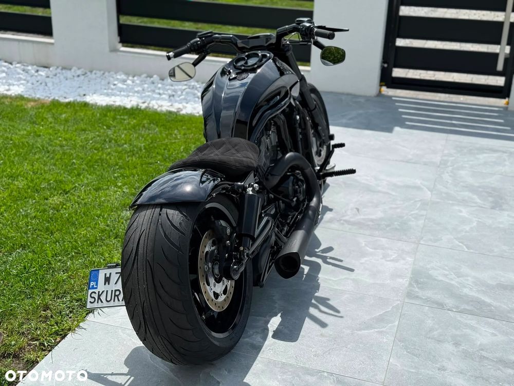 Harley-Davidson V-Rod Muscle - 7