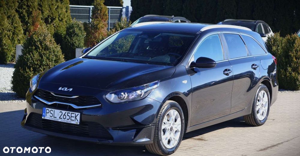 Kia Ceed - 4