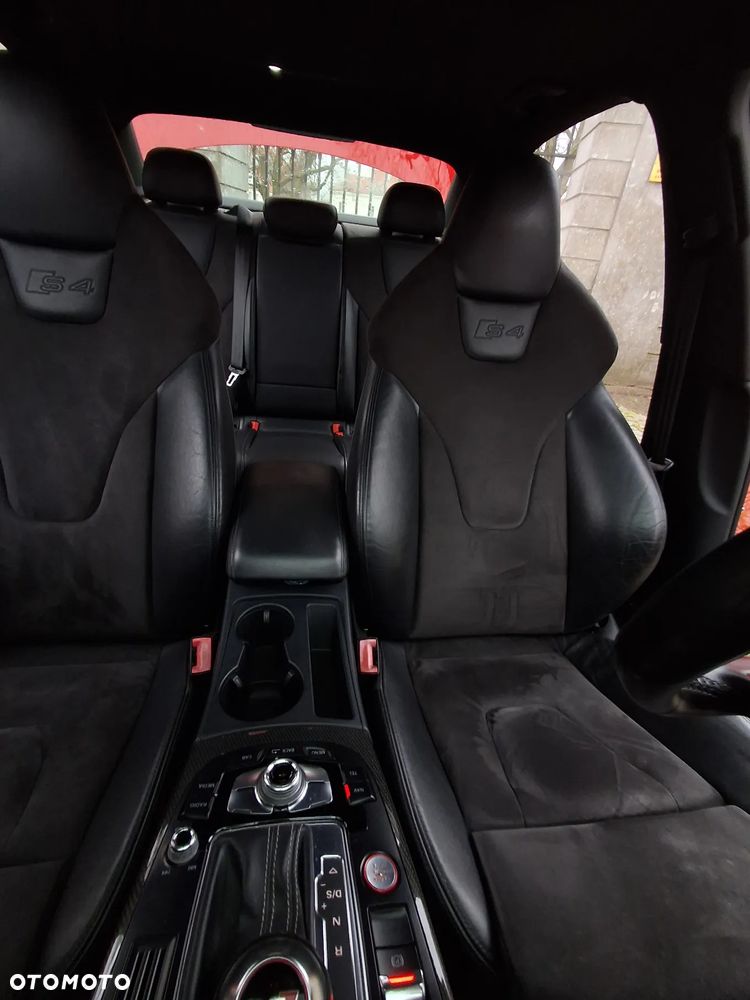 Audi S4 Limousine - 19