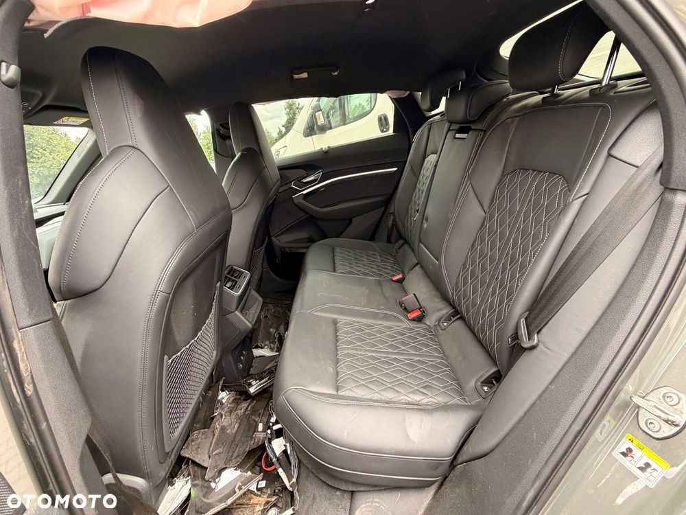 Audi Q8 Sportback e-tron 55 quattro S line - 40