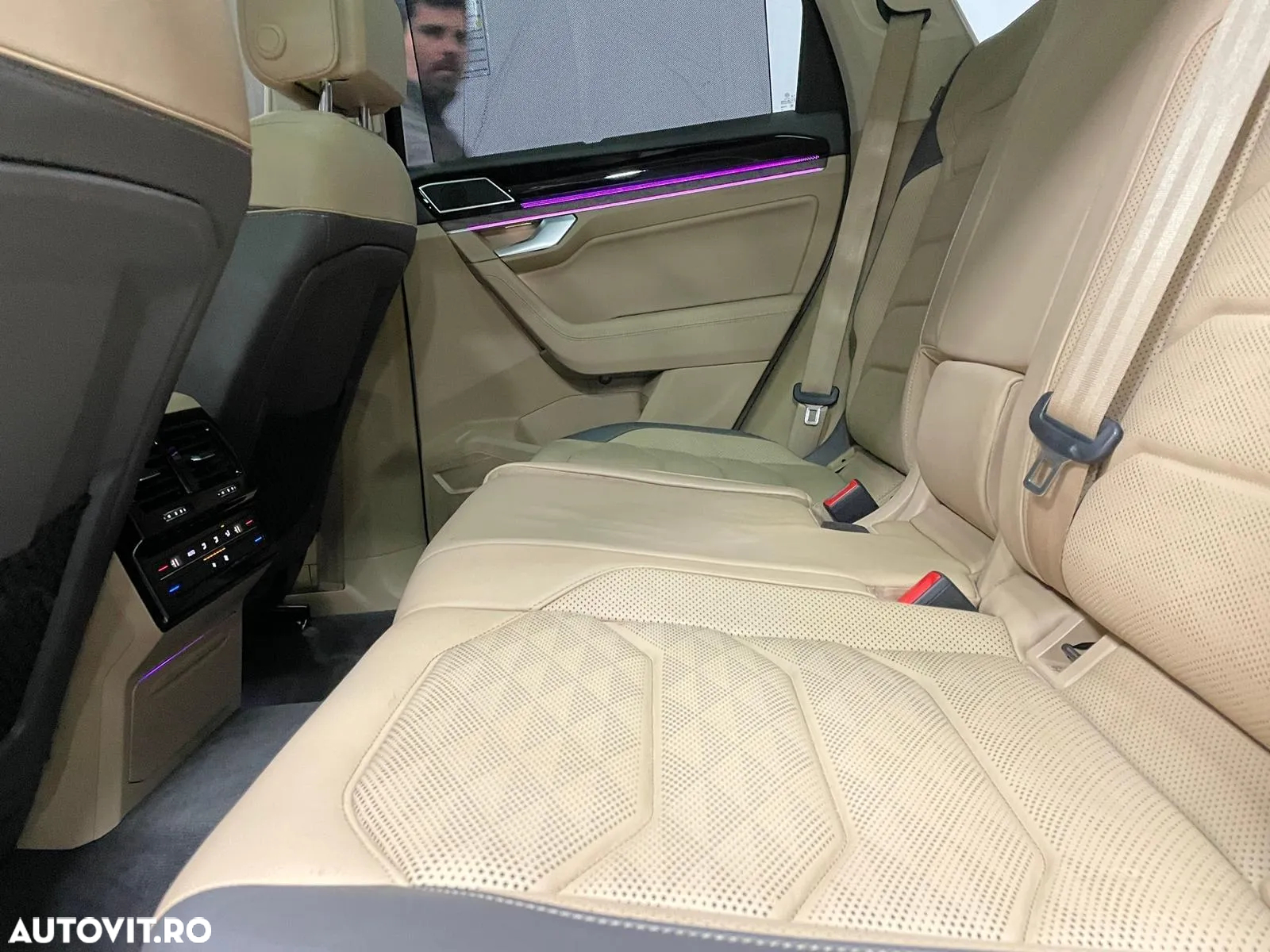 Volkswagen Touareg V6 TSI Atmosphere - 3