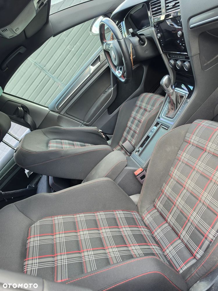Volkswagen Golf 2.0 TSI BMT GTI Performance DSG - 14
